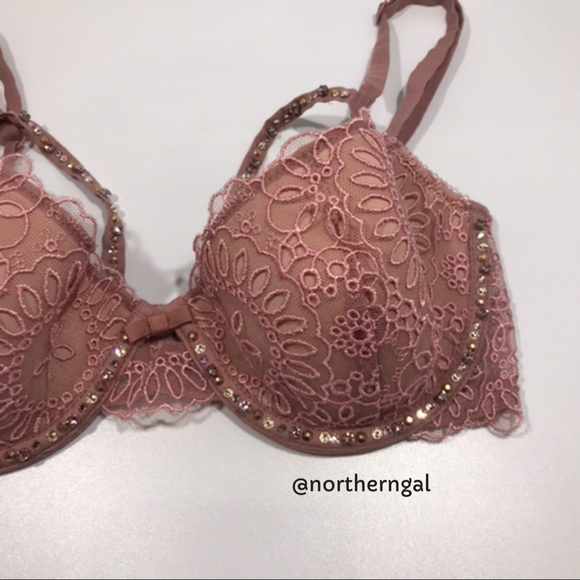 Victoria's Secret Designer 3 Piece Lingerie Set - Picture 13 of 16